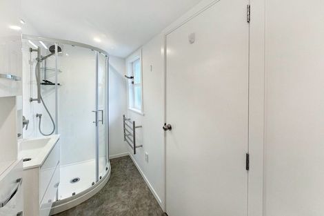 Photo of property in 24 Mount Pleasant Road, Aro Valley, Wellington, 6012