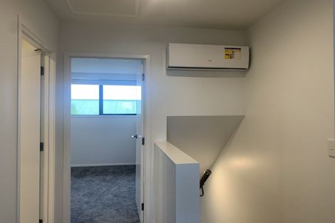 Photo of property in 7/79 Taikata Road, Te Atatu Peninsula, Auckland, 0610