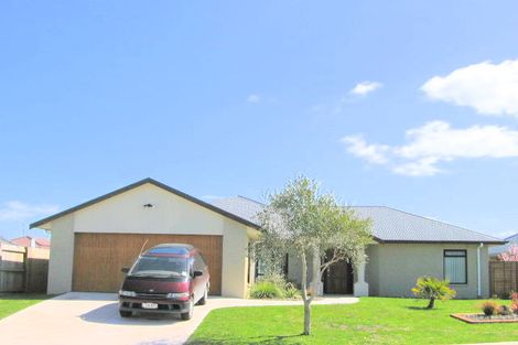 Photo of property in 36 Madeleine Terrace, Papamoa Beach, Papamoa, 3118