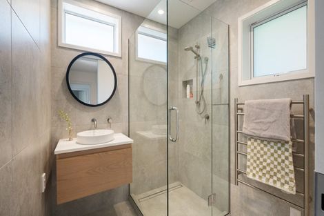 Photo of property in 28 Huntsbury Avenue, Huntsbury, Christchurch, 8022