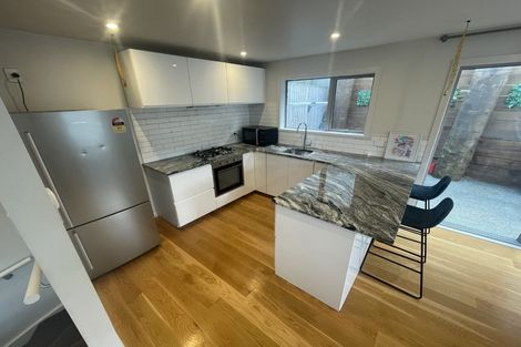 Photo of property in 18a Rarangi Way, Owhiro Bay, Wellington, 6023