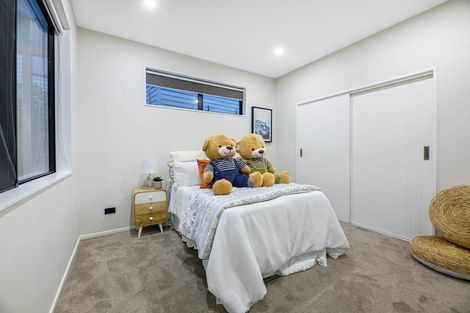 Photo of property in 15 Silvereye Road, Hobsonville, Auckland, 0616