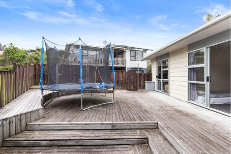 Photo of property in 14 Waari Avenue, Sunnyvale, Auckland, 0612