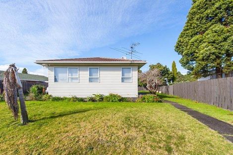 Photo of property in 100 Wordsworth Road, Manurewa, Auckland, 2102