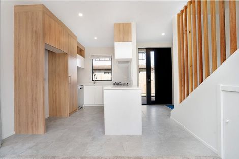 Photo of property in 60u2 Sandwich Road, Saint Andrews, Hamilton, 3200