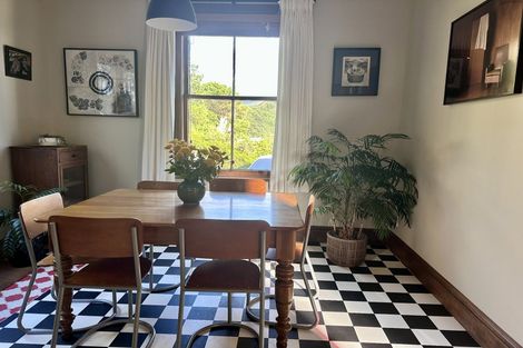 Photo of property in 14 Jackson Street, Island Bay, Wellington, 6023