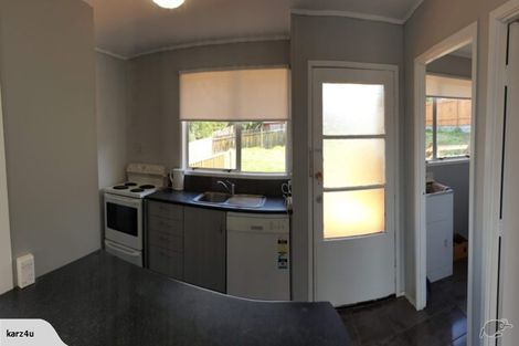 Photo of property in 52 Farwood Drive, Henderson, Auckland, 0612