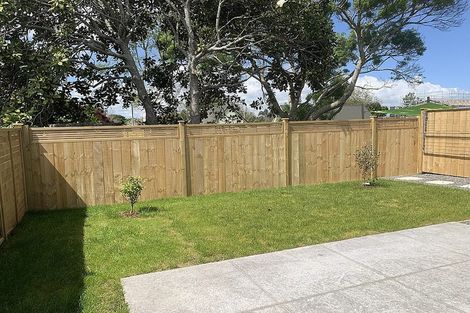 Photo of property in 13 Katikati Drive, Manurewa, Auckland, 2102