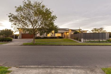 Photo of property in 3 Silicon Way, Fitzherbert, Palmerston North, 4410