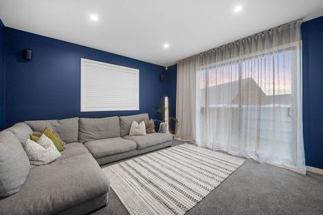 Photo of property in 2a Roland Road, Greenhithe, Auckland, 0632