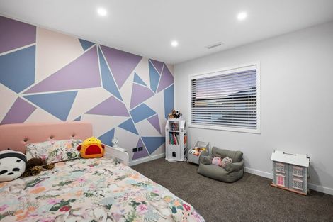 Photo of property in 2a Roland Road, Greenhithe, Auckland, 0632
