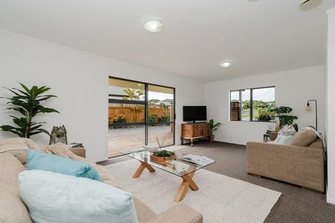 Photo of property in 90 Dixon Road, Glenview, Hamilton, 3206