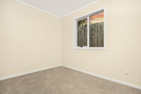 Photo of property in 13a Golf Road, New Lynn, Auckland, 0600