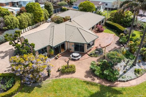 Photo of property in 5 Cape Vista Crescent, Pukekohe, 2120