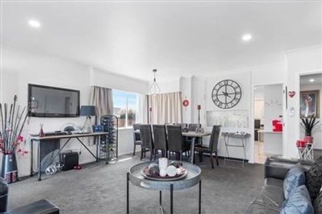 Photo of property in 1 Linklater Avenue, Bellevue, Tauranga, 3110