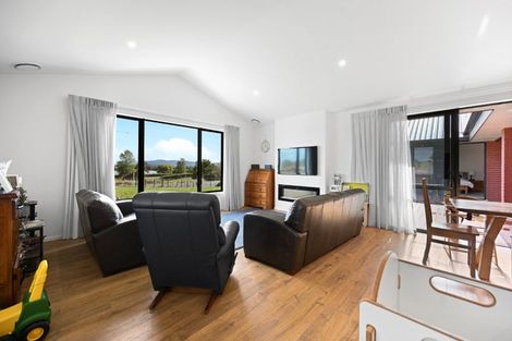 Photo of property in 402 Lake Road, Horsham Downs, Taupiri, 3791