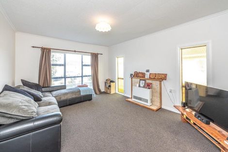 Photo of property in 28 Roberts Avenue, Aramoho, Whanganui, 4500