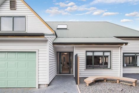 Photo of property in 7 Claverton Grove, Churton Park, Wellington, 6037