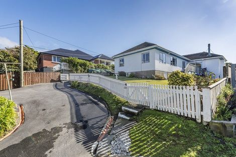Photo of property in 62 Tireti Road, Titahi Bay, Porirua, 5022