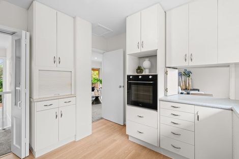 Photo of property in 29 Highfield Place, Avonhead, Christchurch, 8042