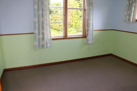 Photo of property in 16 Glen Place, Awapuni, Palmerston North, 4412