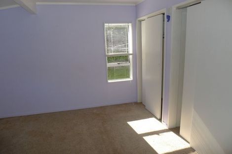 Photo of property in 2 Winara Avenue, Waikanae, 5036