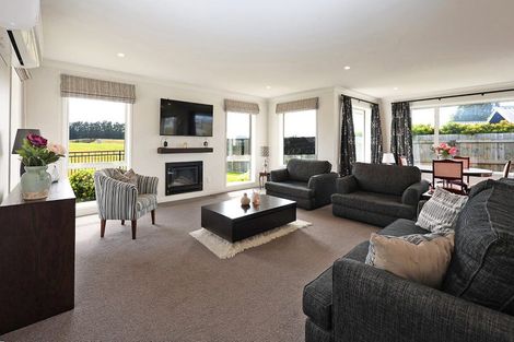 Photo of property in 27 Avoca Drive, Waiareka Junction, Oamaru, 9401