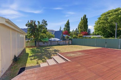 Photo of property in 11 Waitaki Drive East, Otematata, 9412
