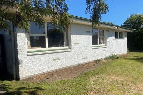 Photo of property in 15 Morris Road, Amberley, 7410