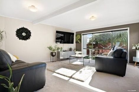 Photo of property in 20b Bledisloe Street, Cockle Bay, Auckland, 2014