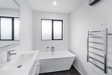 Photo of property in 6 Marble Court, Rolleston, 7614