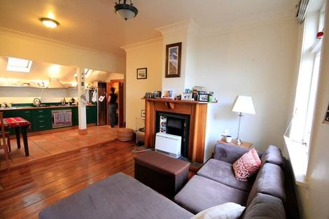 Photo of property in 75 Nairn Street, Mount Cook, Wellington, 6011