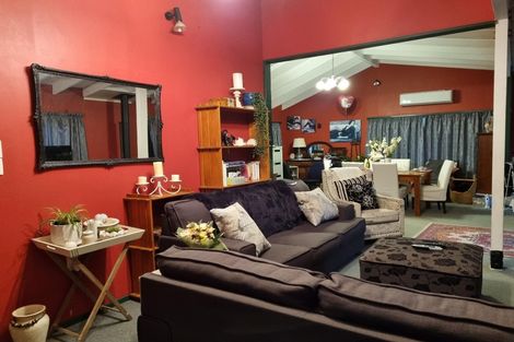 Photo of property in 12 Fytfield Place, Paraparaumu, 5032