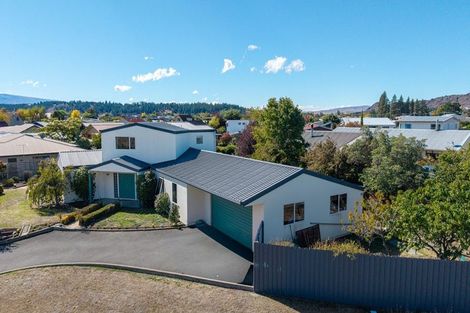 Photo of property in 35 Orchard Drive, Alexandra, 9320
