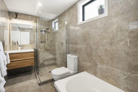 Photo of property in 112a Freyberg Street, Lyall Bay, Wellington, 6022