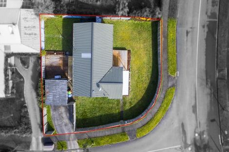 Photo of property in 1 Wyoming Grove, Totara Park, Upper Hutt, 5018