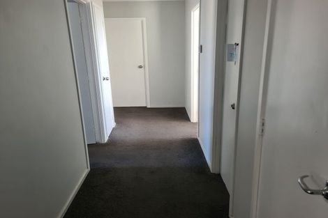 Photo of property in 13 Funnell Place, Manurewa, Auckland, 2102