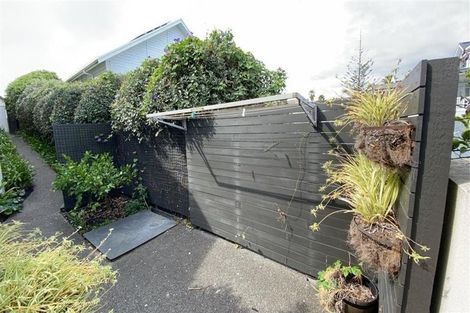 Photo of property in 171 Oceanbeach Road, Mount Maunganui, 3116