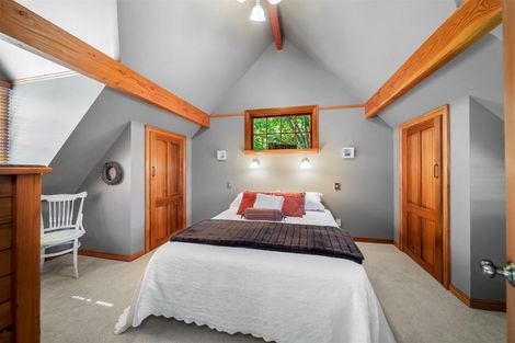 Photo of property in 9 Hunter Crescent, Wanaka, 9305