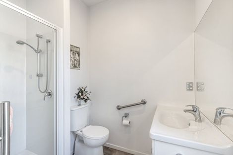 Photo of property in 2/6 Kauri Street, Riccarton, Christchurch, 8041