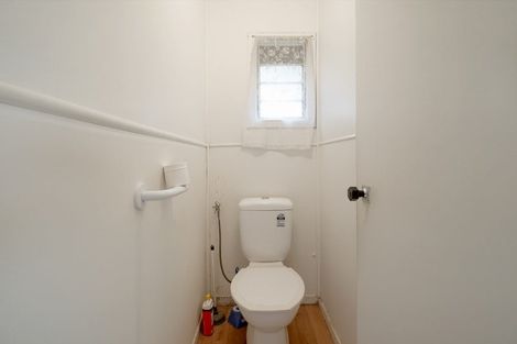 Photo of property in 23 Smythe Road, Henderson, Auckland, 0612