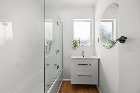 Photo of property in 29 Kent Terrace, Taradale, Napier, 4112