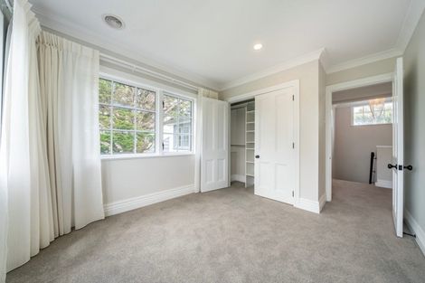 Photo of property in 29 Padnell Crescent, Paparangi, Wellington, 6037