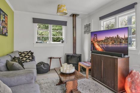 Photo of property in 4 Gloucester Street, Waitarere Beach, Levin, 5510