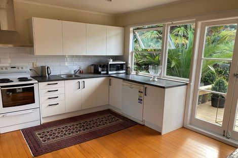 Photo of property in 23 Hogans Road, Glenfield, Auckland, 0629