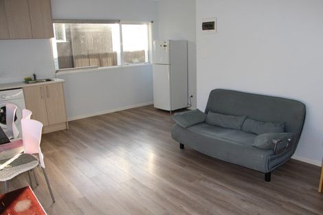 Photo of property in 30 Beulah Avenue, Rothesay Bay, Auckland, 0630