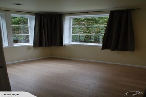 Photo of property in 3 Hill Grove, Naenae, Lower Hutt, 5011