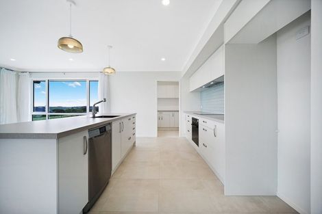 Photo of property in 1522a Old North Road, Helensville, 0875