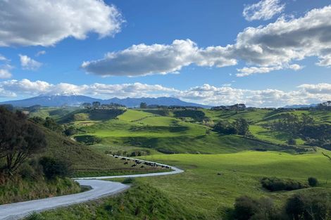 Photo of property in 378 Hursthouse Road, Tarurutangi, Inglewood, 4389