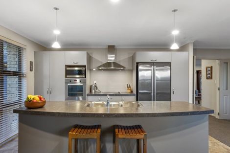 Photo of property in 1 Kakapo Place, Pyes Pa, Tauranga, 3112